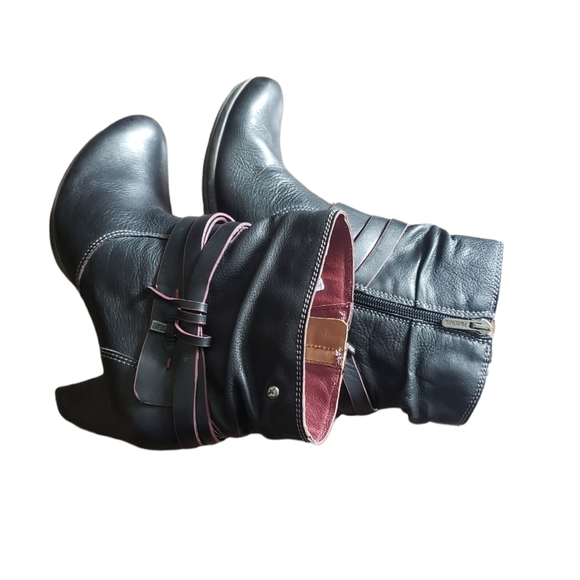 PIKOLINOS Black Ankle Boots with Pink Accents - Picture 3 of 12